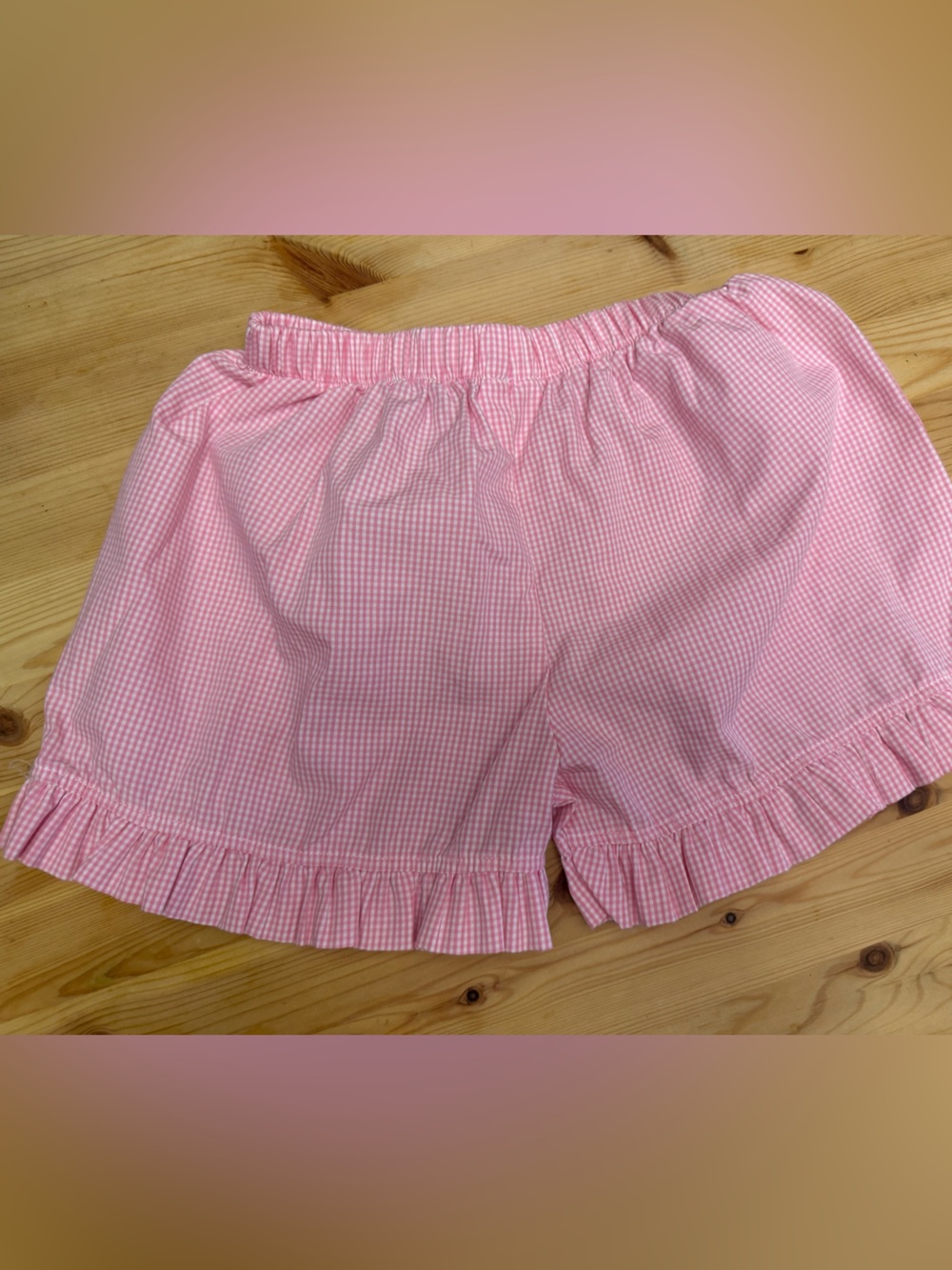 Pink gingham ruffle shorts size 7 EUC